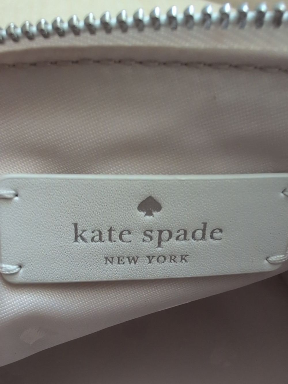 Kate Spade Arctic Friends Polar Bear Crossbody Bag Clutch - Picture 9 of 13